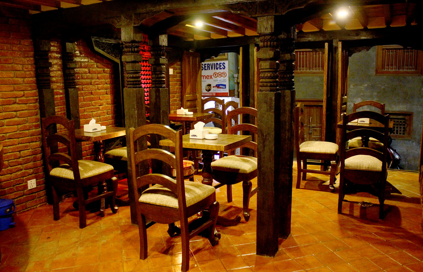 Hotel Restaurant